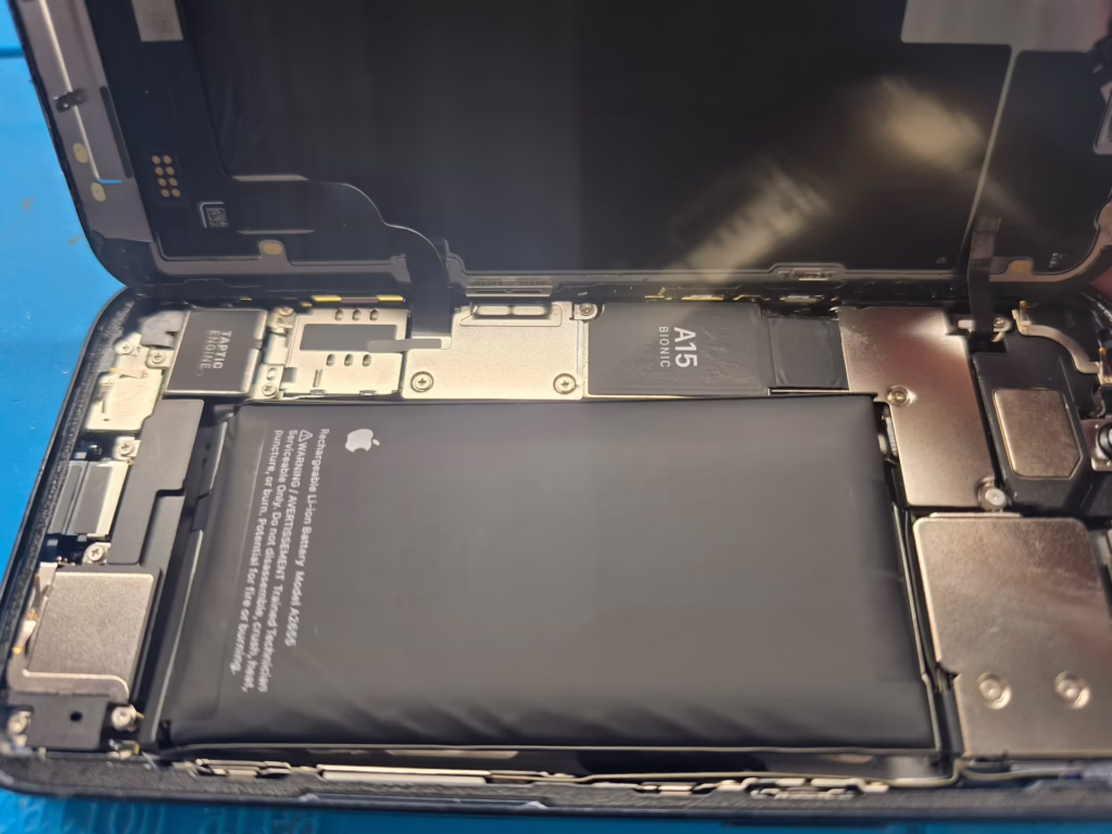 Phone repair service in Southern Pines NC fixing screen battery and charging issues